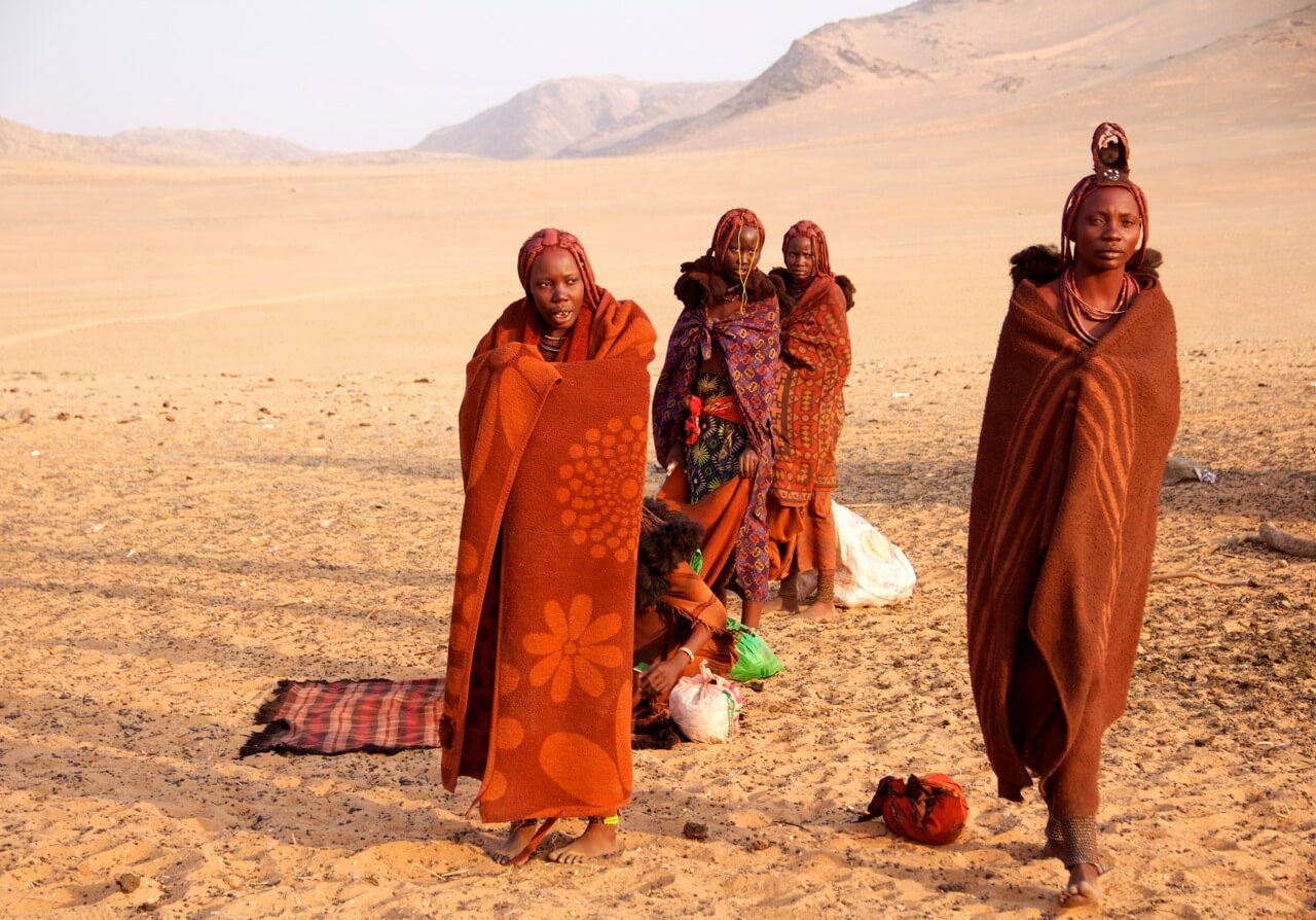 Himba women